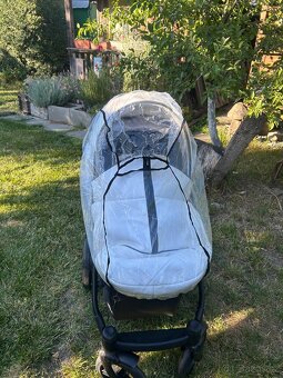 Kočárek + autosedačka s isofix základnou - 10