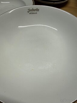 🩵 Sada porcelánových talířů JEDNOTA – 8 ks 🩵 - 10