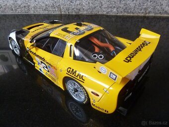 1:18 AutoArt, Chevrolet Corvette C5-R, Fellows-Pilgrim - 10
