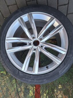 Alu disky VW Dartford 5x112 R18 et44 + 235/45 R18 - 10