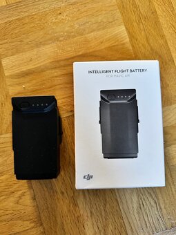 Dron DJI Mavic Air Fly More Combo - 10