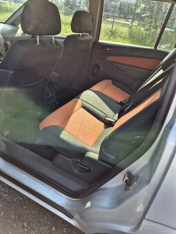 Opel Zafira, 1.9 cdti, 83 kw - 10