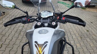 CF moto MT650 PREMIUM ROK 2021 - 10