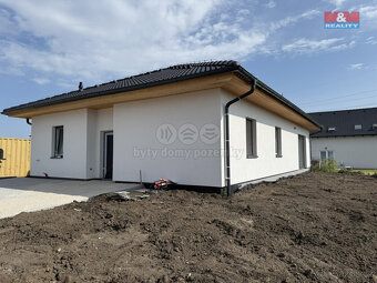 Prodej domu-bungalov, 5+kk, zahrada, Jiřice u Kostelce n/L. - 10