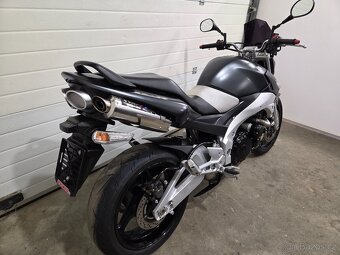 Suzuki GSR 600 - TOP stav - 10