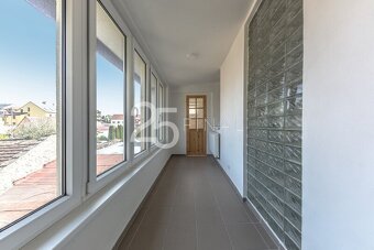 Prodej multifunkčního rodinného domu v obci Kosmonosy - 10