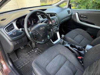 Kia Ceed, 2013, 1.4 CRDi 66kW, klima, nové STK, Tažné - 10