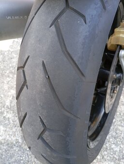 Ducati monster 750 - 10