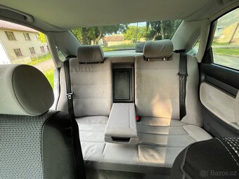 Audi A4 sedan 1995 - 10