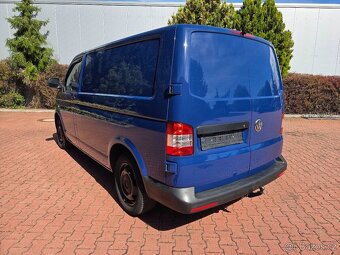 VW Transporter 2.0 TDI 103kW,2013,tažné,bez koroze,serviska - 10