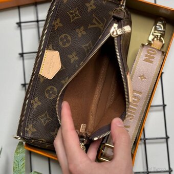 Louis Vuitton kabelka - 10