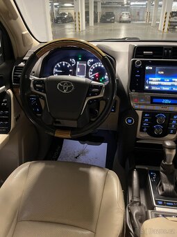 Toyota Landcruiser - 10