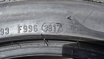 Zimní pneu 245/40/19 Pirelli - 10