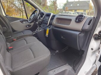RENAULT TRAFIC 1.6 89kW ROK 2017 - 10