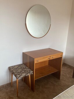 Nábytek a pračka za odvoz - 10