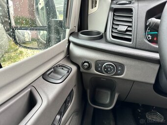 Obytný vůz LMC Innovan 590 170PS Automatic New - 10
