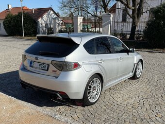 Subaru Impreza WRX STI - 10