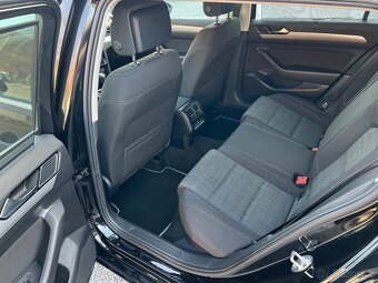 VW PASSAT B8.5 2.0 TDI 140KW BUSINESS TAŽNÉ KAMERA ACC - 10