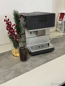 Kávovar Miele CM6350 - 10