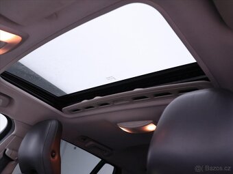 Volvo V60 2,0 D4 120KW R-Design Xenon (2012) - 10