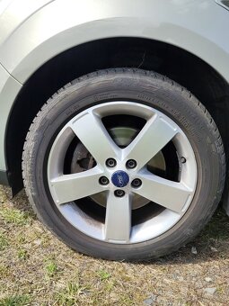 FORD S-MAX TITANIUM ULTIMATE BENZÍN 2.0i 107KW - 10