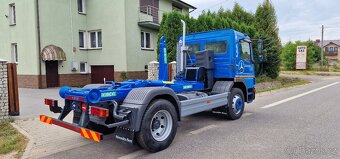 MERCEDES ATEGO 1518 hákový nosič kontajnerov - 10