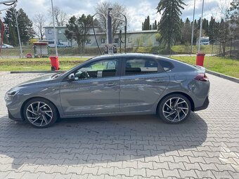 Hyundai i30 1.5 T-GDi/117kW N-Line Premium MHEV - 10