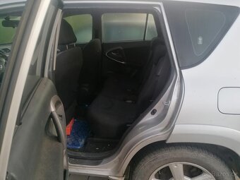 Toyota Rav4 - 10