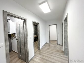 Dlouhodobý pronájem 3kk 82m2 v RD , Košická -Sokolov - 10