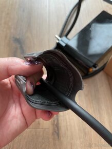 Dyson Airstrait - 10