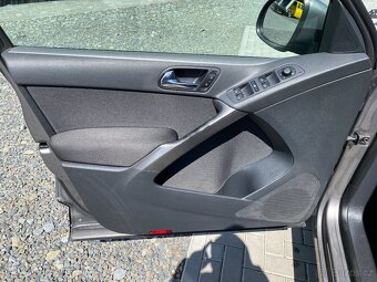 Volkswagen Tiguan, 2.0TDI 103kW- CLIMATRONIC -4x4 - 10