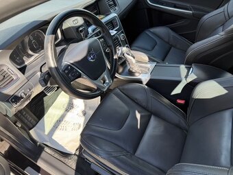 Volvo S60 R-design - 10