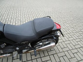 Moto Guzzi Griso 850 - 10