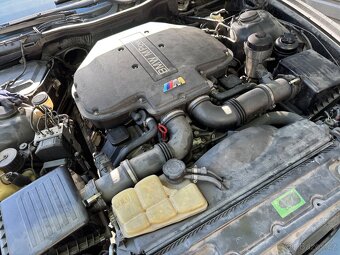 BMW E39 M5 1999 - 10