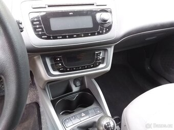 IBIZA COMBI,1.4i 16V 63KW,DIGI KLIMA,R.V.2011,ČR-KOUPENÉ - 10
