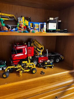 Lego sbírka, vlaky 9V, Technic, Creator - 10