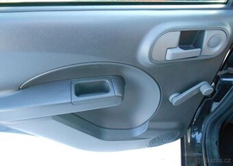 Fiat Panda 1,2 44 kW Historie benzín - 10