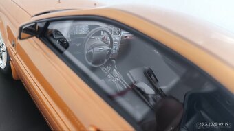 Model Volvo C70 Coupé 1:18 DNA Collectibles - 10