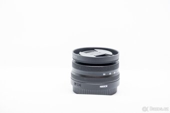 Prodám Nikon Z50 + 2 setové objektivy + příslušenství – TOP - 10