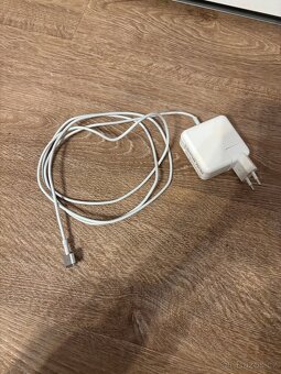 Macbook - 10