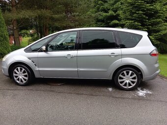 S-MAX - 10