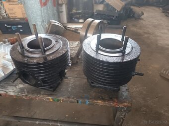 Motor a díly na PF - 10