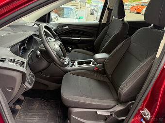 Ford Kuga 1.5i EcoBoost 110kW Titanium - 10