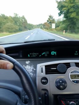 Renault Megane Scenic 2 - 10