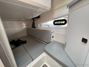 QUICKSILVER Activ 805 WEEKEND + MERCURY F 225 V6 EFI EXLPT D - 10