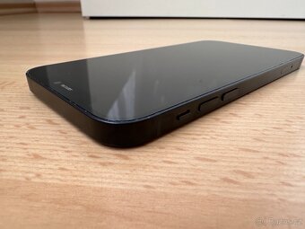 iPhone 12 černý, 64GB + nabíječka, pouzdra, ochranná skla - 10