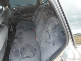 Citroën C5 2.0 HDi kombi prav. servis - 10