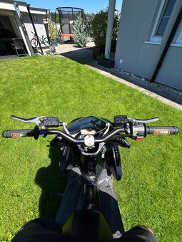Skúter Yamaha Aerox 70cc - 10