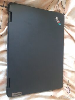 2x Notebooky: Lenovo ThinkPad a HP elitebook - 10
