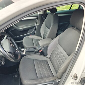 Škoda Octavia III combi 2.0tdi 4X4 DSG Švýcarsko tažné TOP - 10